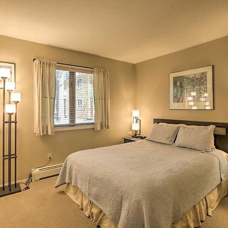 Corner-Unit Condo With Grill Walk To Lake Tahoe! 인크라인 빌리지 외부 사진