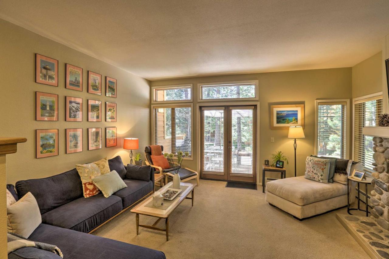 Corner-Unit Condo With Grill Walk To Lake Tahoe! 인크라인 빌리지 외부 사진