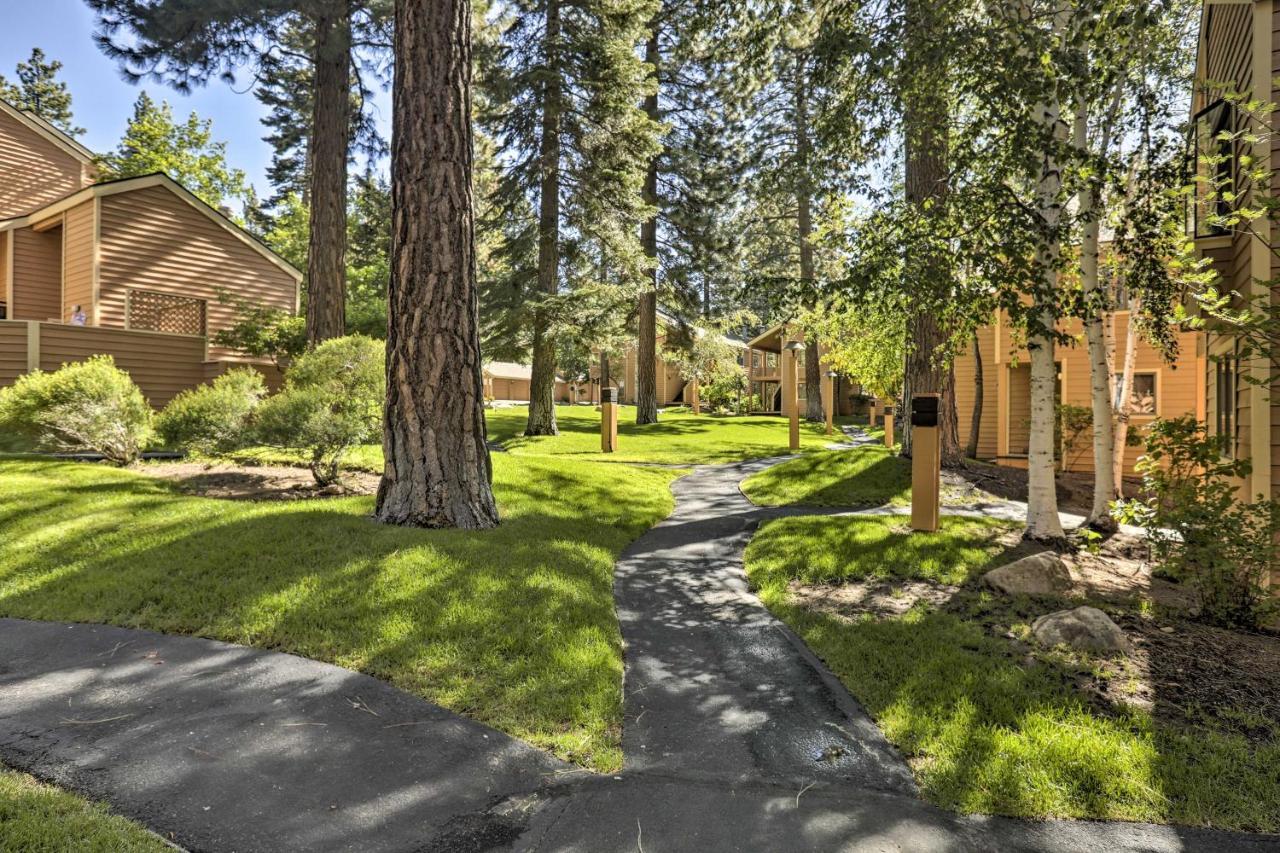 Corner-Unit Condo With Grill Walk To Lake Tahoe! 인크라인 빌리지 외부 사진
